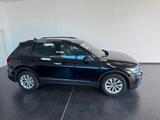 Volkswagen Tiguan Life, Alu, Shzg., Klimaa., App Connect, P - Volkswagen Tiguan: Schwarz