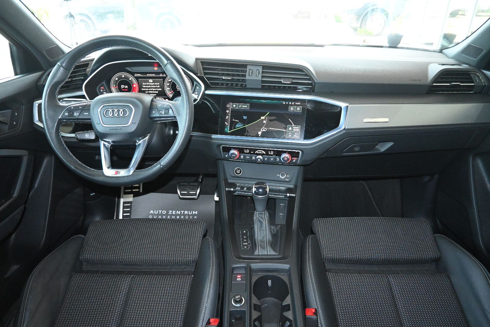 Audi Q3 SB 35 TDI S-Line Navi Virtual Teilleder PDC foto 18