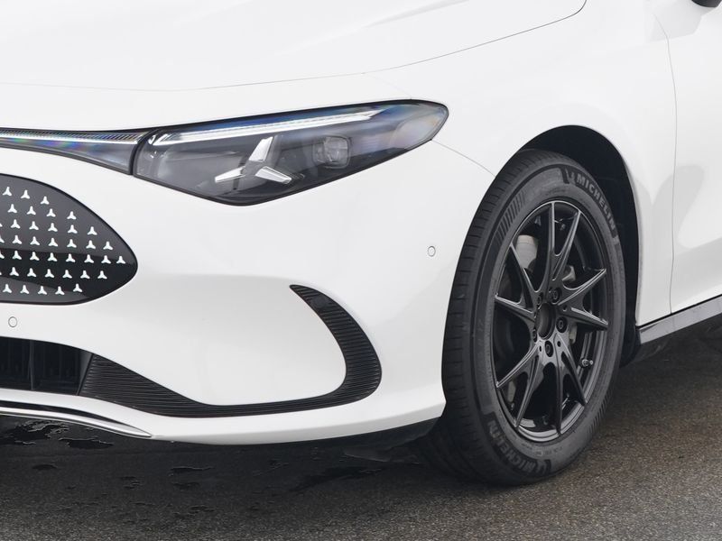 Fahrzeugabbildung Mercedes-Benz CLA 250+ EQ Progressive*Distronic*360*Totwinkel*