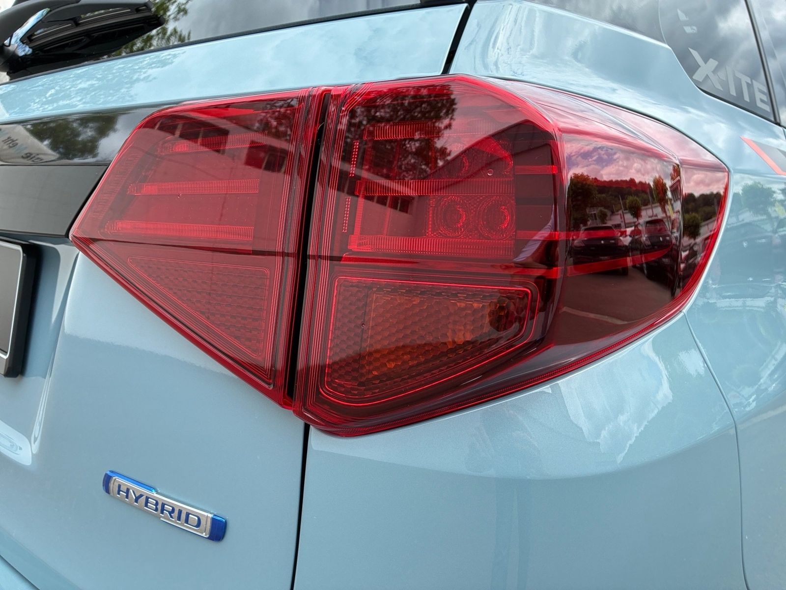 Fahrzeugabbildung Suzuki Vitara 1.4 4x2 Comfort+ X-Ite,Pano,Navi,Kamera