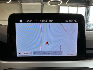 MYAUTOCENTER – Gebraucht- und Jahreswagen mit Werkstattservice in Pfaffenhofen Ford Focus Lim. *Pano*Kamera*AHK*LED*