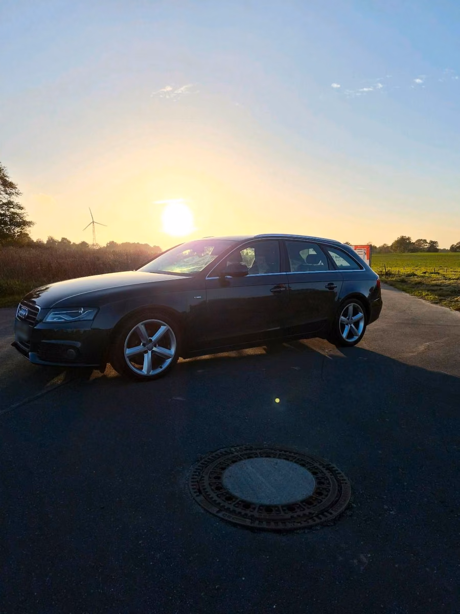 Audi A4 2010 — engine 141 HP (104kW)