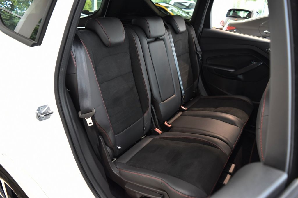 Car Image 25