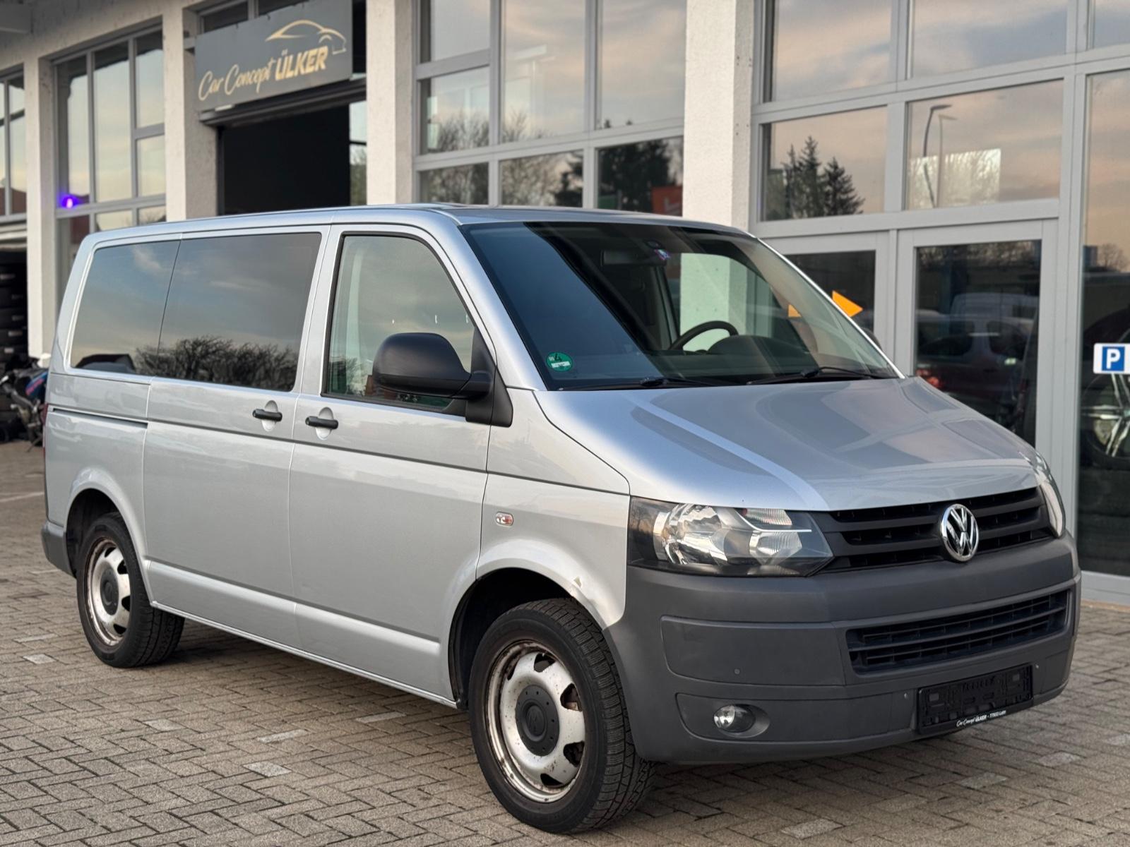 Volkswagen T5 Automatik/Klima/AHK/Temp/2xSchiebetür/6Sitzer
