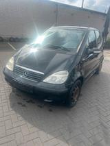 Mercedes-Benz Mercedes Benz A160 - gebrauchte Mercedes-Benz A 160 aus dem Jahr 2005