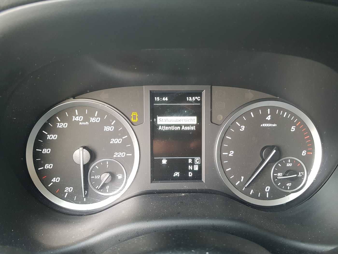 Fahrzeugabbildung Mercedes-Benz Vito 119 CDI L 9G Klima Parktronic DAB SHZ Tempo