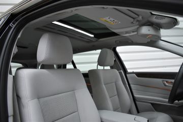 Mercedes E 200 - 12