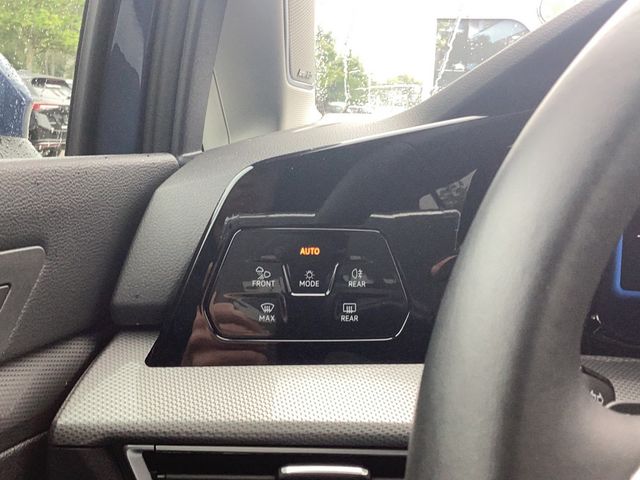 Golf VIII Variant 1.5eTSI DSG Style AHK FACEL.