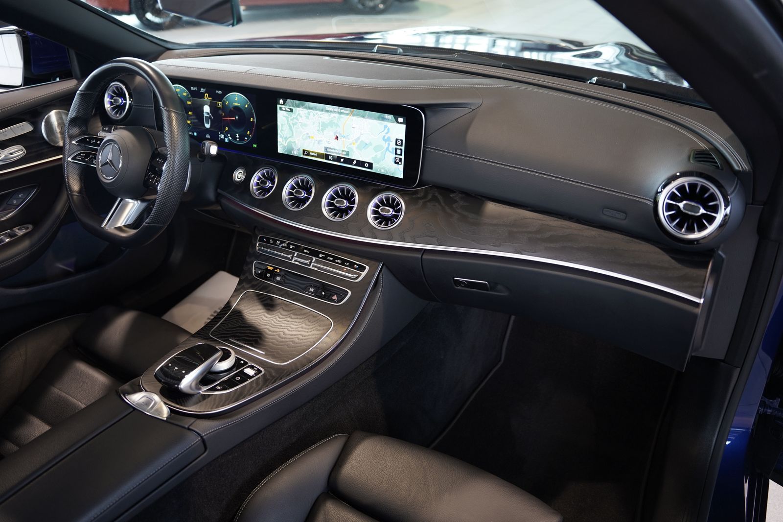 Mercedes Benz E 220