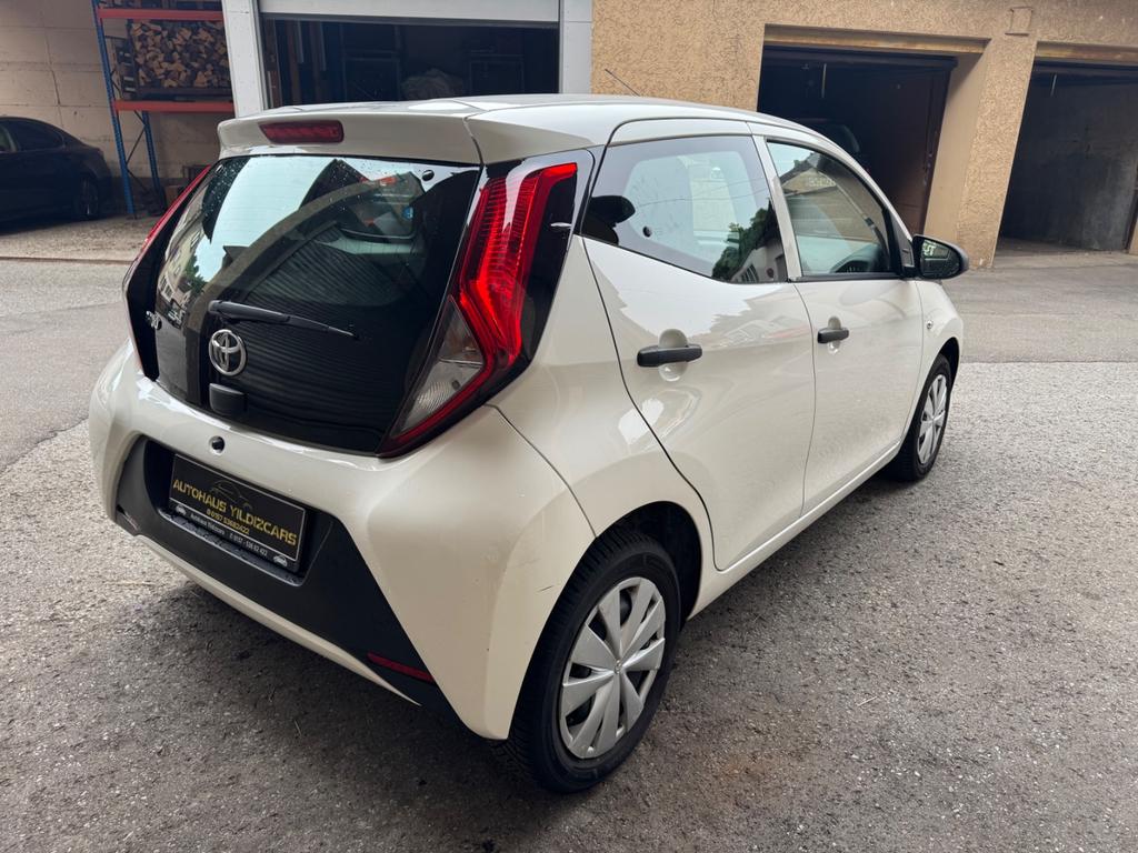 Toyota Aygo (X)