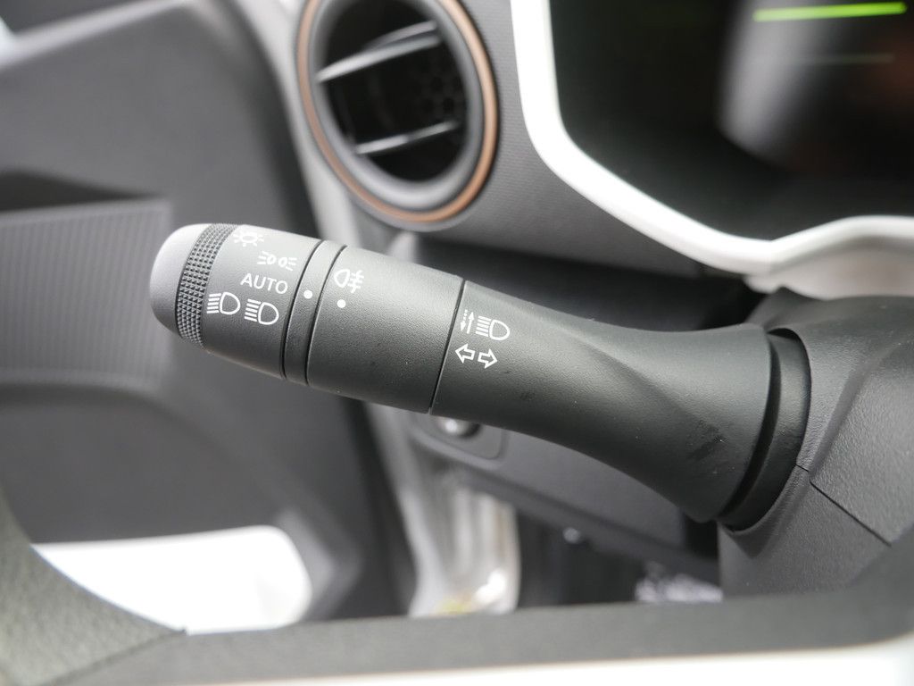 Fahrzeugabbildung Dacia Spring Extreme Electric 65 CCS-Schnellladung