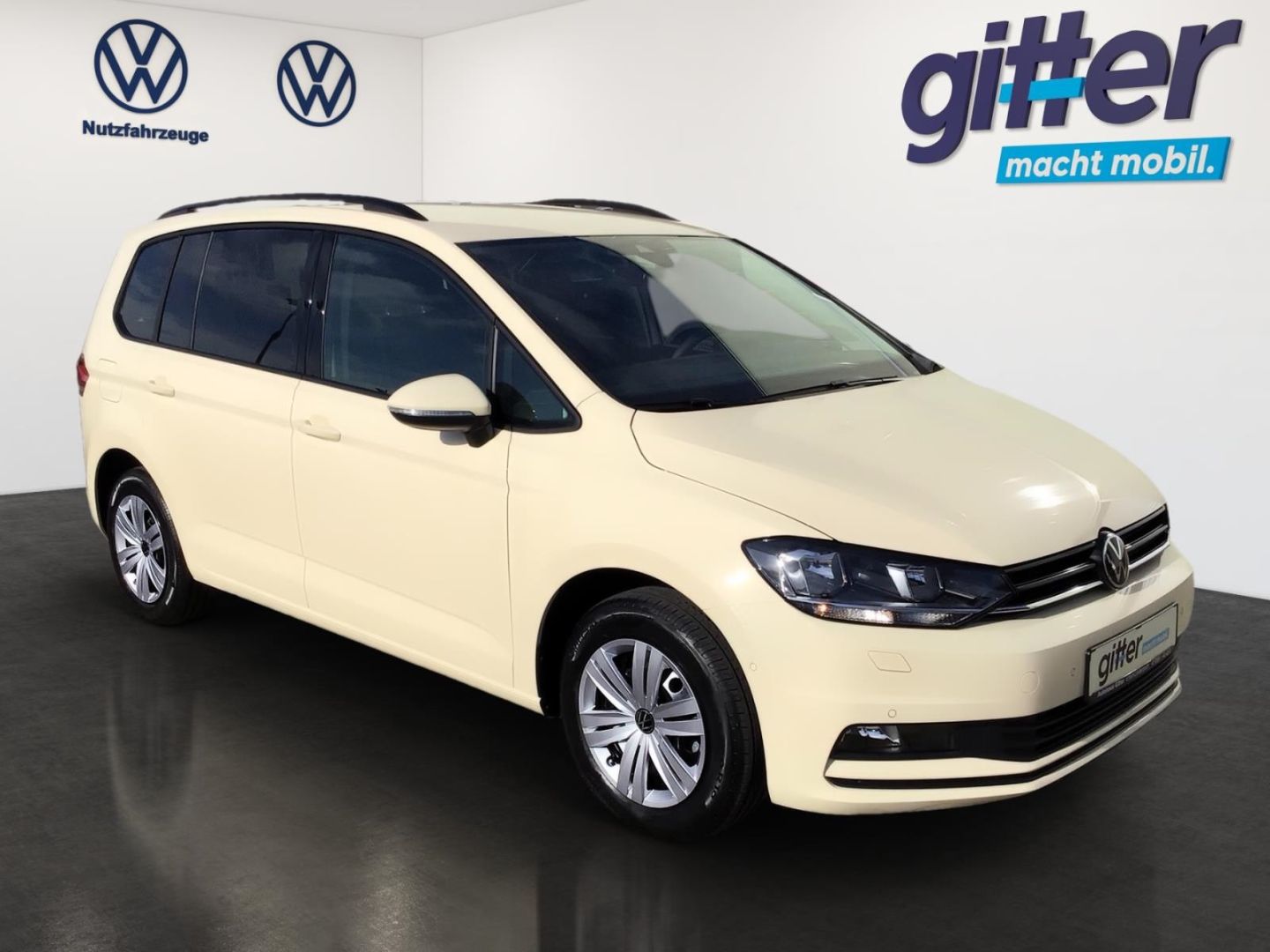 Volkswagen Touran Taxi 2.0 TDI ''First Edition'' Apple CarP imagem 2