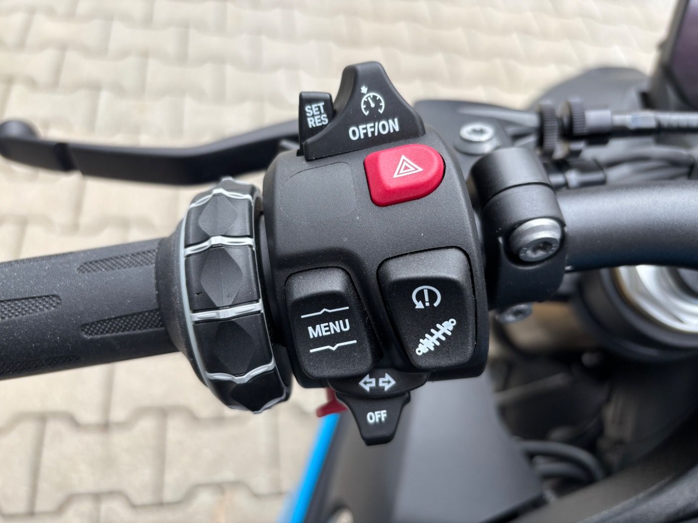 Fahrzeugabbildung BMW S 1000 R Style Sport 2 Pakete