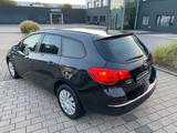 Opel Astra Sports Tourer 1.4 T eco Active 103 S/ - Opel Astra: Eco4