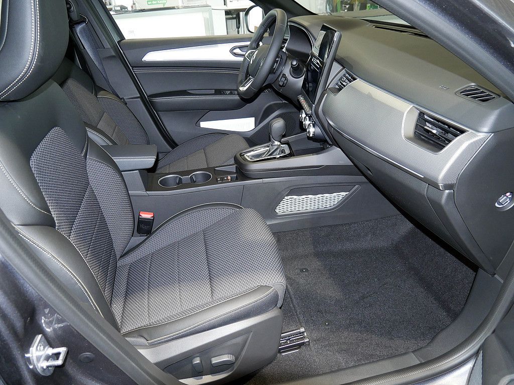 Fahrzeugabbildung Renault Arkana Techno Mild Hybrid 140 EDC