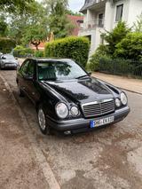 Mercedes-Benz E 280  ELEGANCE 1. Hand - gebrauchte Mercedes-Benz E 280 aus dem Jahr 1997