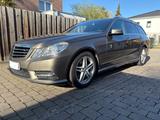 Mercedes-Benz E 250 T BlueEFFICIENCY AVANTGARDE AVANTGARDE - Mercedes-Benz E-Klasse Gebrauchtwagen in Hannover