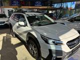 Subaru OUTBACK Outback Active - Subaru Outback mit Benzin-Antrieb: Automatik