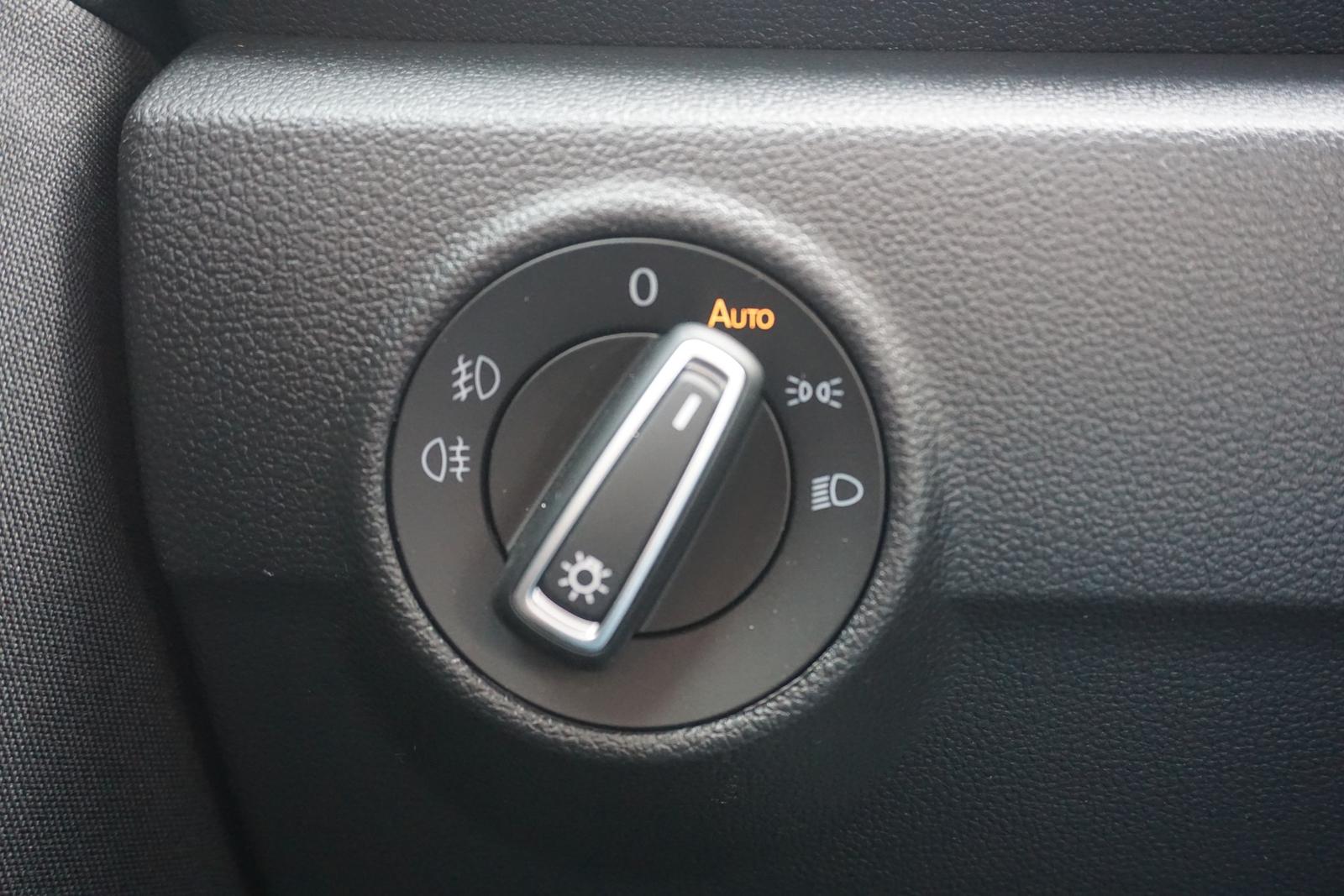 Volkswagen T-Roc 1.5 TSI Sport DSG LED Navi Panorama Kamera, миниатюра 20