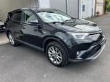 Toyota RAV 4  2,5Hybrid Team D Nav LED AHK PDC 4x4 Kame - Toyota RAV 4 Gebrauchtwagen in Düsseldorf