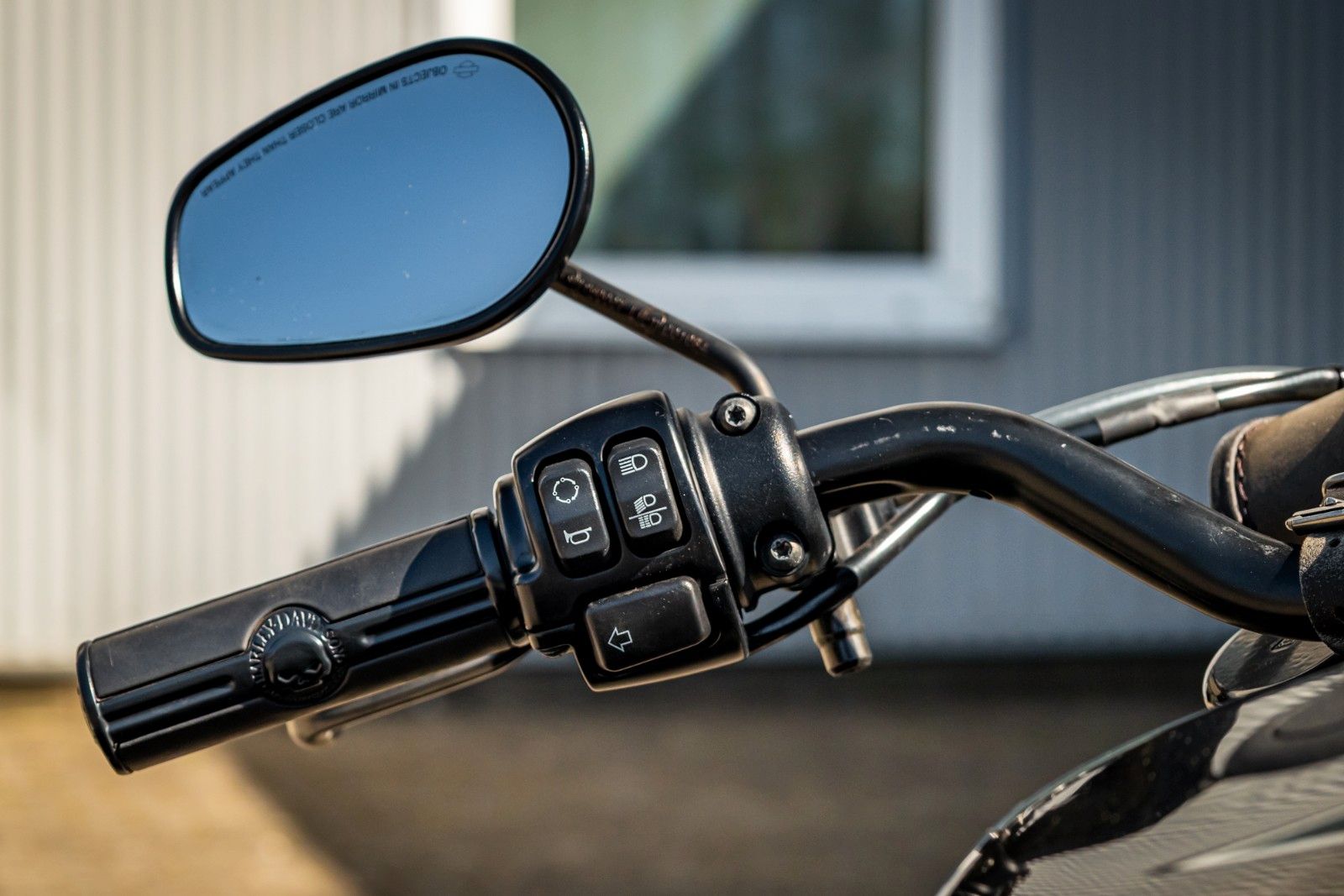 Fahrzeugabbildung Harley-Davidson XL1200X SPORTSTER FORTY-EIGHT - Falcon Auspuff -
