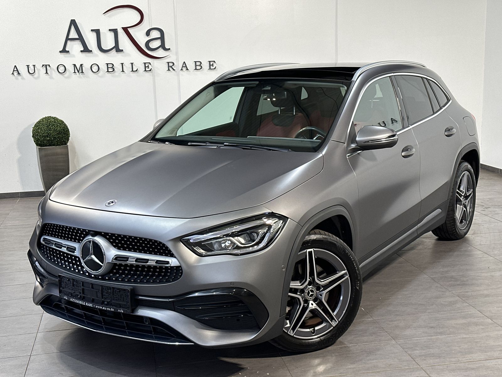 Fahrzeugabbildung Mercedes-Benz GLA 250e AMG-Line NAV+LED+PANORAMA+WIDESCREEN+SH