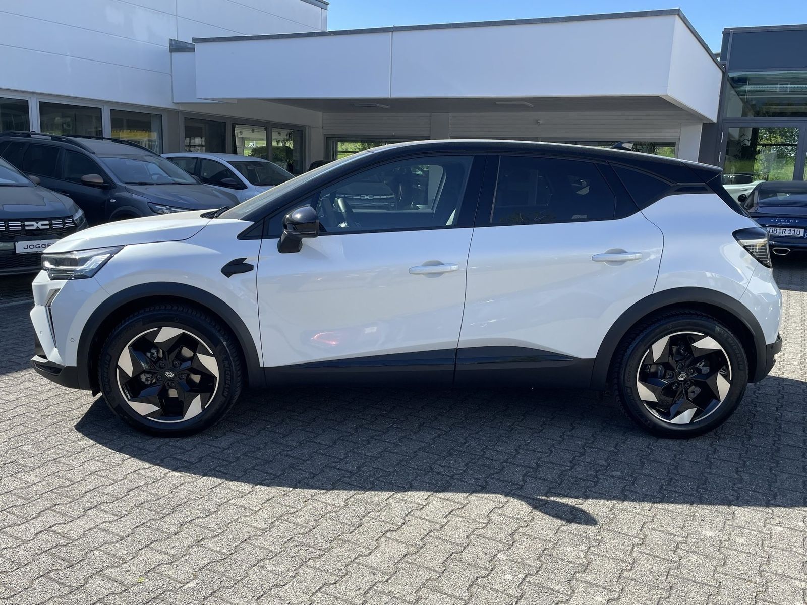 Fahrzeugabbildung Renault Captur Techno TCe 90
