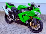 Kawasaki ZX-10R Ninja 1. Hd. WIE NEU Sammlerzustand  - Offers