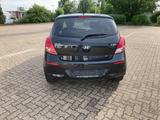 Hyundai i20 1.2 GO - Hyundai i20 in Braunschweig