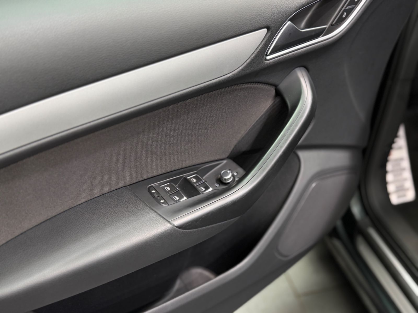 Fahrzeugabbildung Audi Q3 sport|S-Line|S-Tronic|AHK|NAVI|AUTOMATIK
