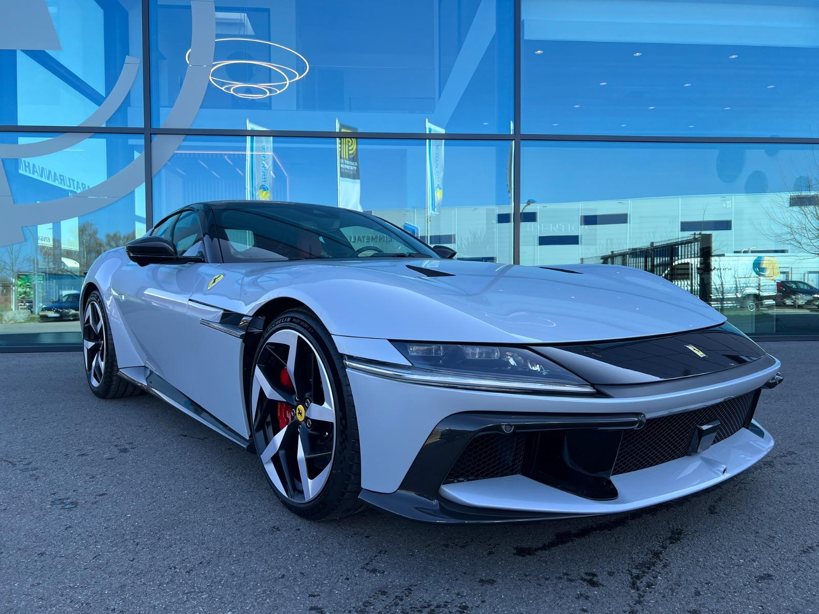 Ferrari 12Cilindri*CARBON INSIDE+OUTSIDE*FULLOPTIONS*