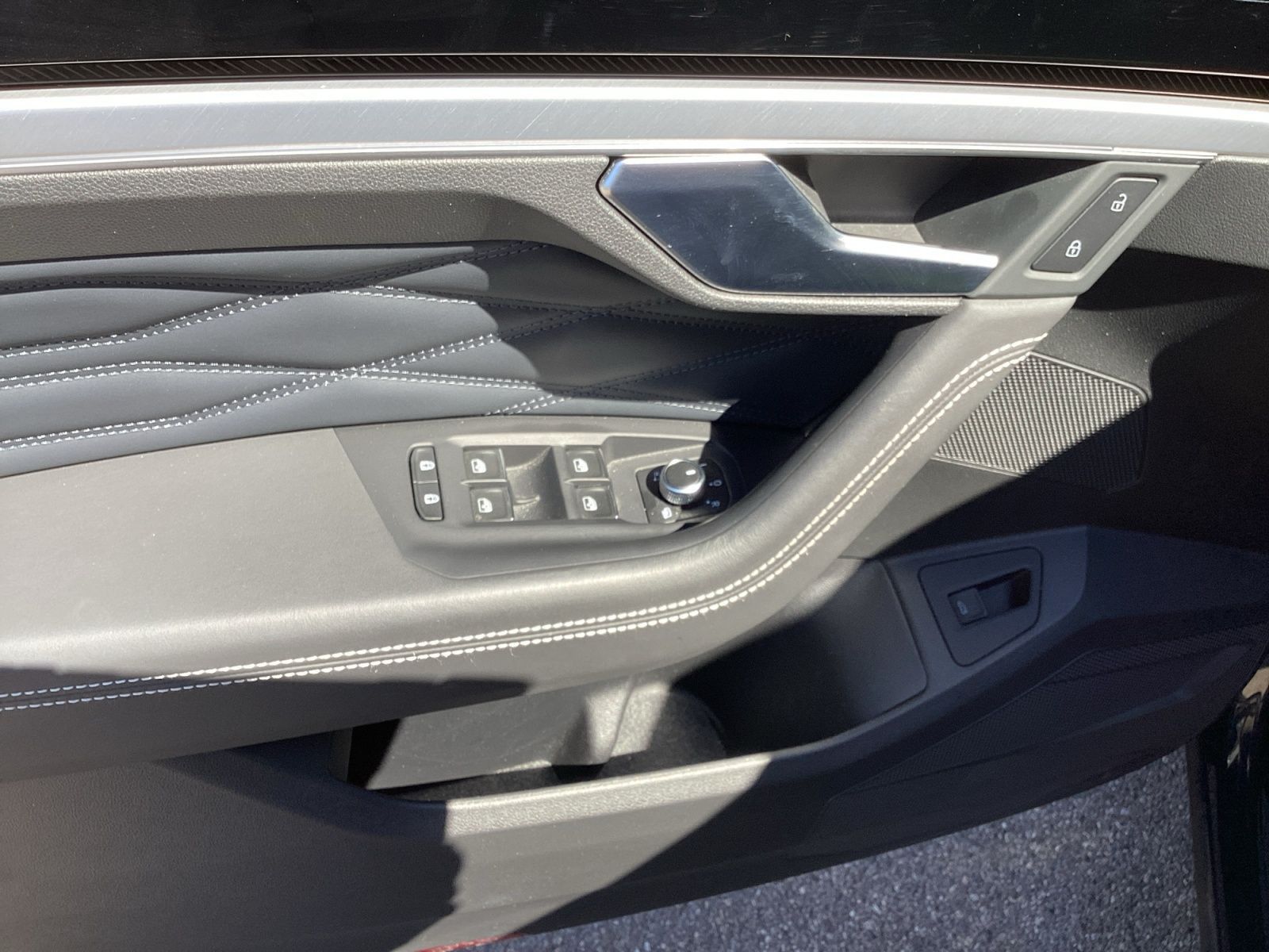 Volkswagen Touareg - Bild 17