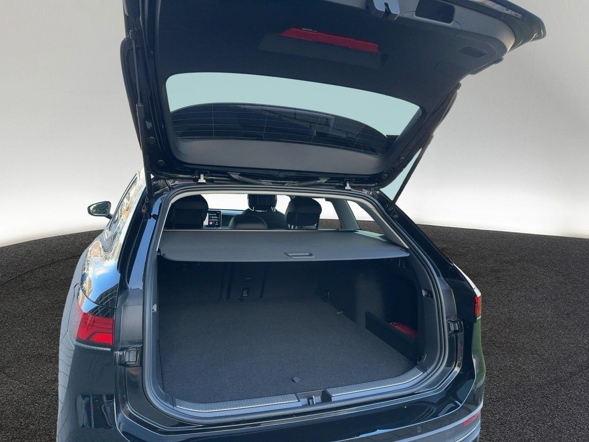 Volkswagen Passat Variant - Bild 8