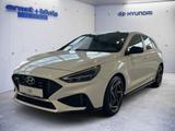 Hyundai i30 1.5 T-GDI 48V-Hybrid N Line - Hyundai i30 mit Benzin-Antrieb: Weiß, Limousine, 1.4