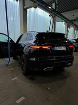 Jaguar F-Pace P400 R-DYNAMIC HSE AWD Garantie bis 09/26 - Jaguar in Bonn