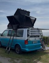 Volkswagen T5 Multivan (Camper) mit Dachzelt - Volkswagen: Multivan Camper