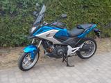 Honda NC 750 X, erste Hand, Tür , Service neu - Honda NC750X