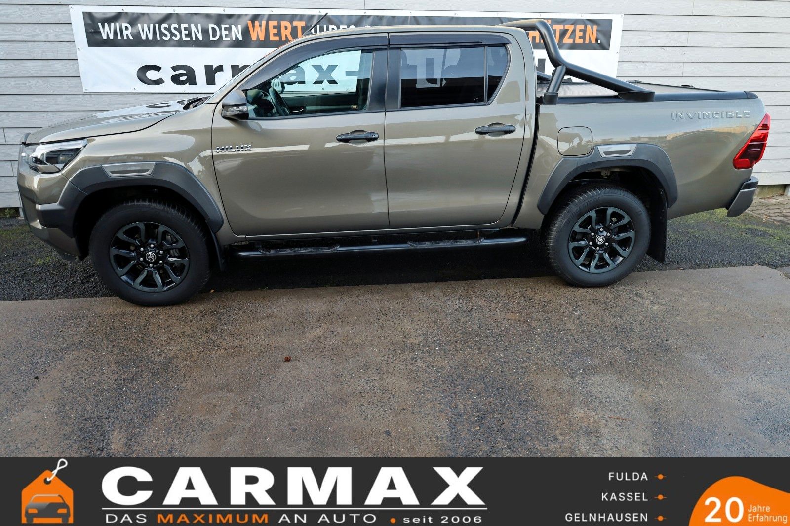 Fahrzeugabbildung Toyota Hilux 2.8 D-4D 4x4Invincible,Leder,ACC,Rollo,AHK