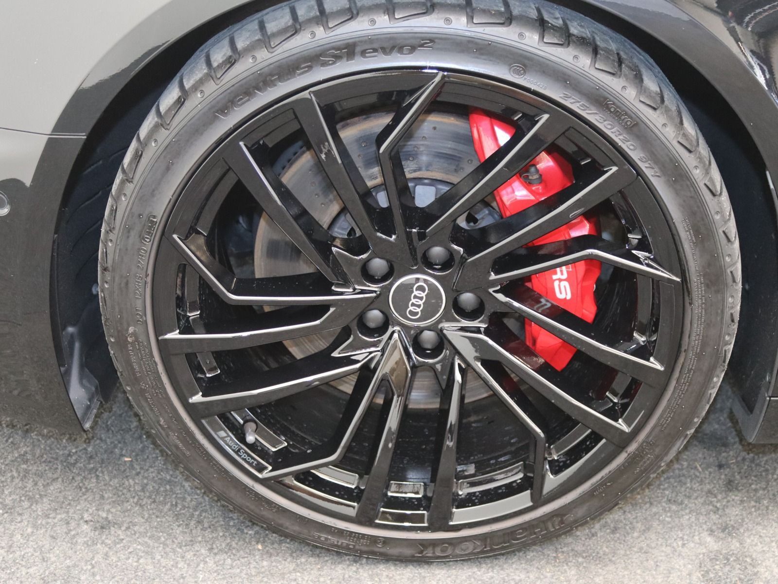 Audi RS4 - Bild 17