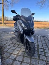 Yamaha X MAX 400 Topcase, Akrapovic - YAMAHA ROLLER 400