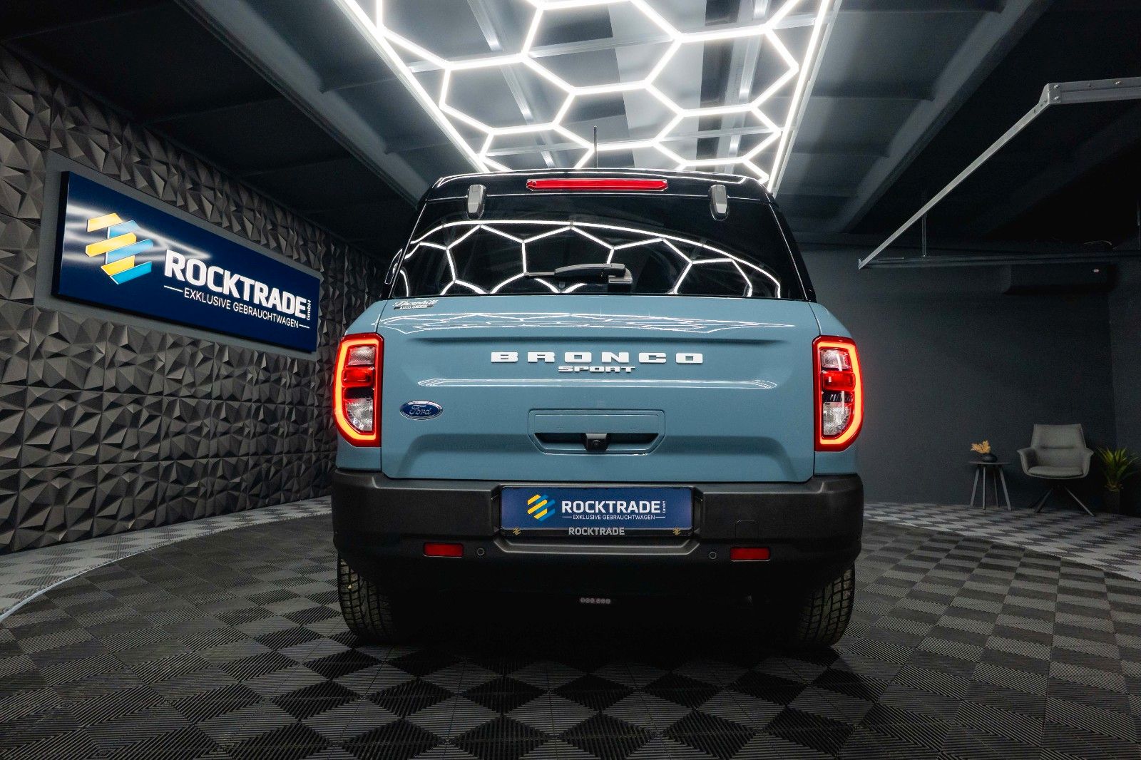 Fahrzeugabbildung Ford Bronco Sport 4x4 Outer Banks *LED*CarPlay*Pano*