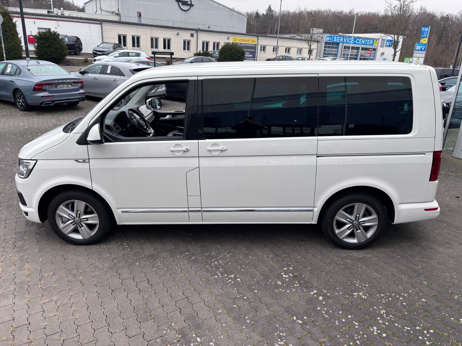 Fahrzeugabbildung Volkswagen T6 Multivan Generation Six LED NAVI STANDHZ