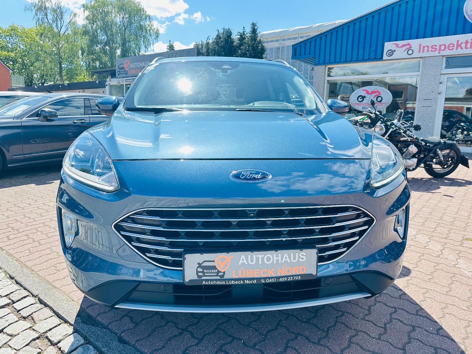 Ford Kuga Plug-In Hybrid Titanium