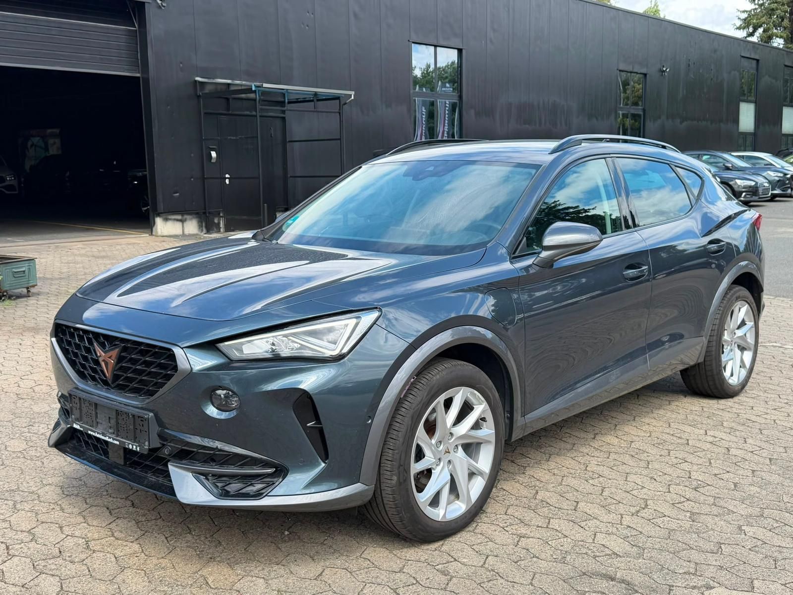 CUPRA Formentor e Hybrid 1.4 TSI /TRAVEL/VIRTUAL/SHZ