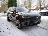 Volvo XC90 T8 AWD Plus Dark Facelift - Volvo XC90 mit Hybrid-Antrieb: Geländewagen, Automatik