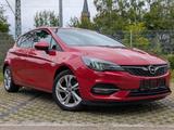 Opel Astra GS Line 1.Hand. LED. Kamera. PARKASSIST - Opel Astra Gebrauchtwagen in Wiesbaden