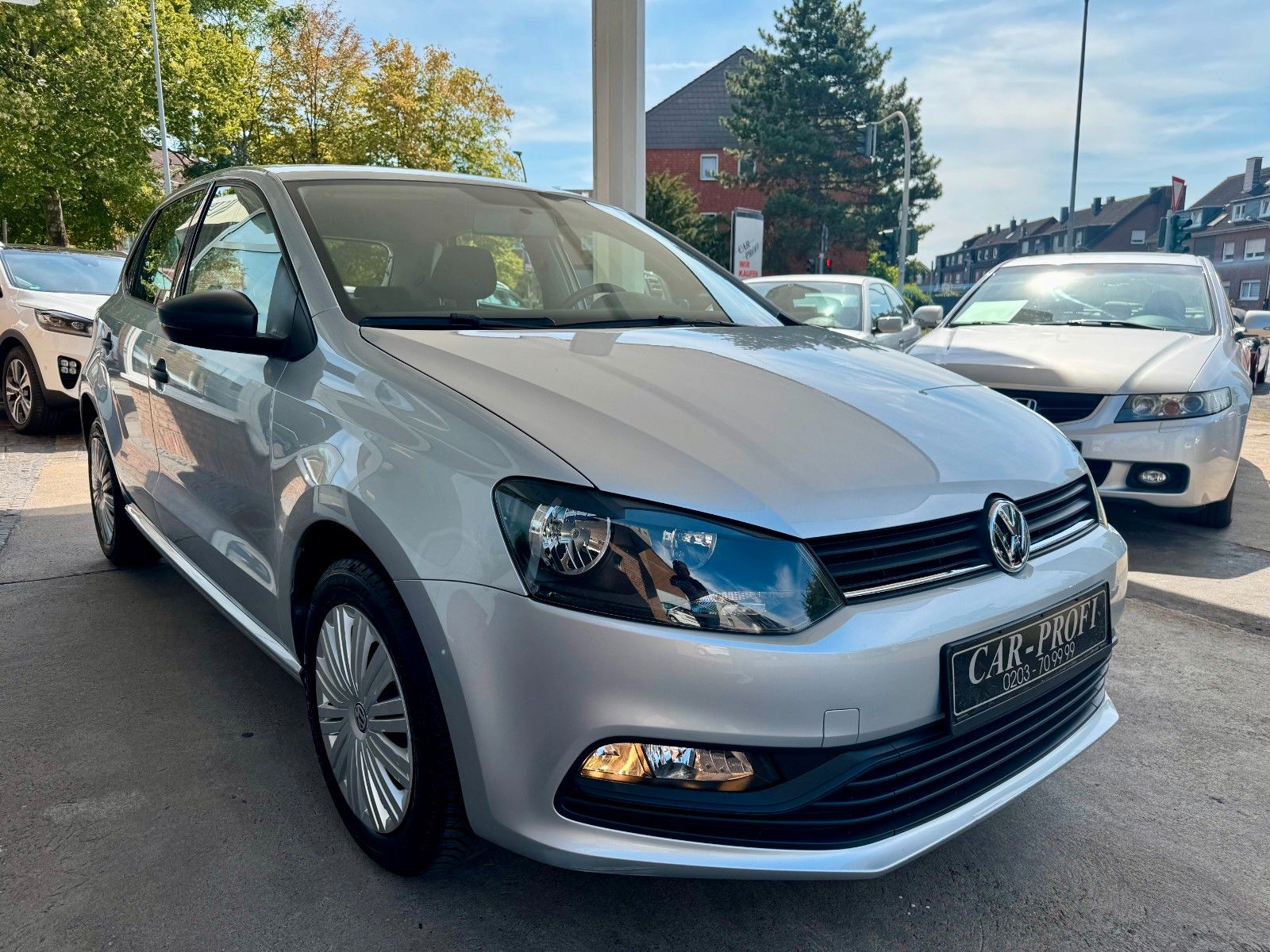 Fahrzeugabbildung Volkswagen Polo V Trendline Klima/Allwetter/erst 54 Tkm