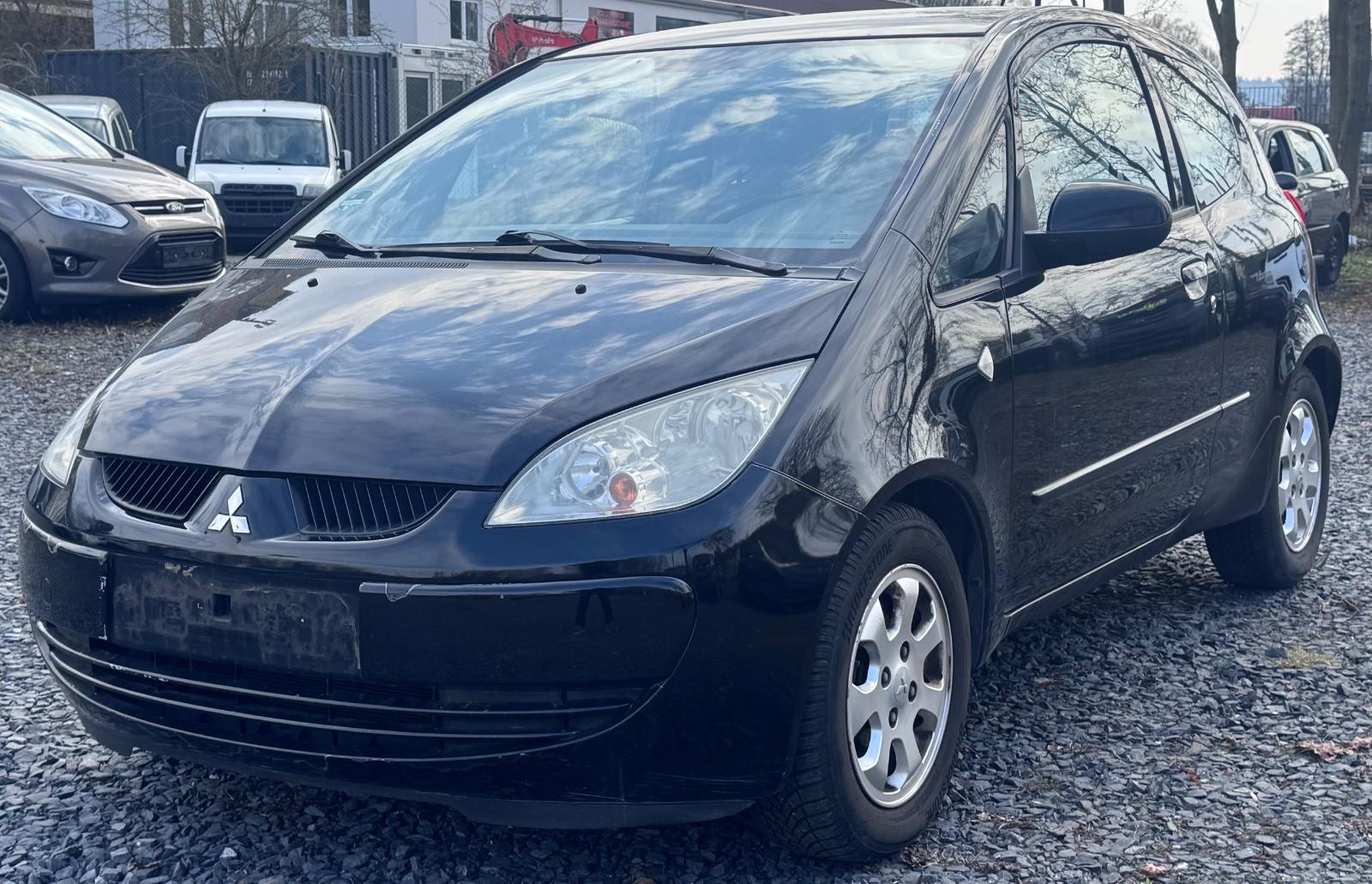 Mitsubishi Colt CZ3 Lim. 3-trg. 1.3 Invite TÜV NEU