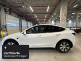 Tesla Model Y Rear-Wheel Drive - weiße Tesla Model Y