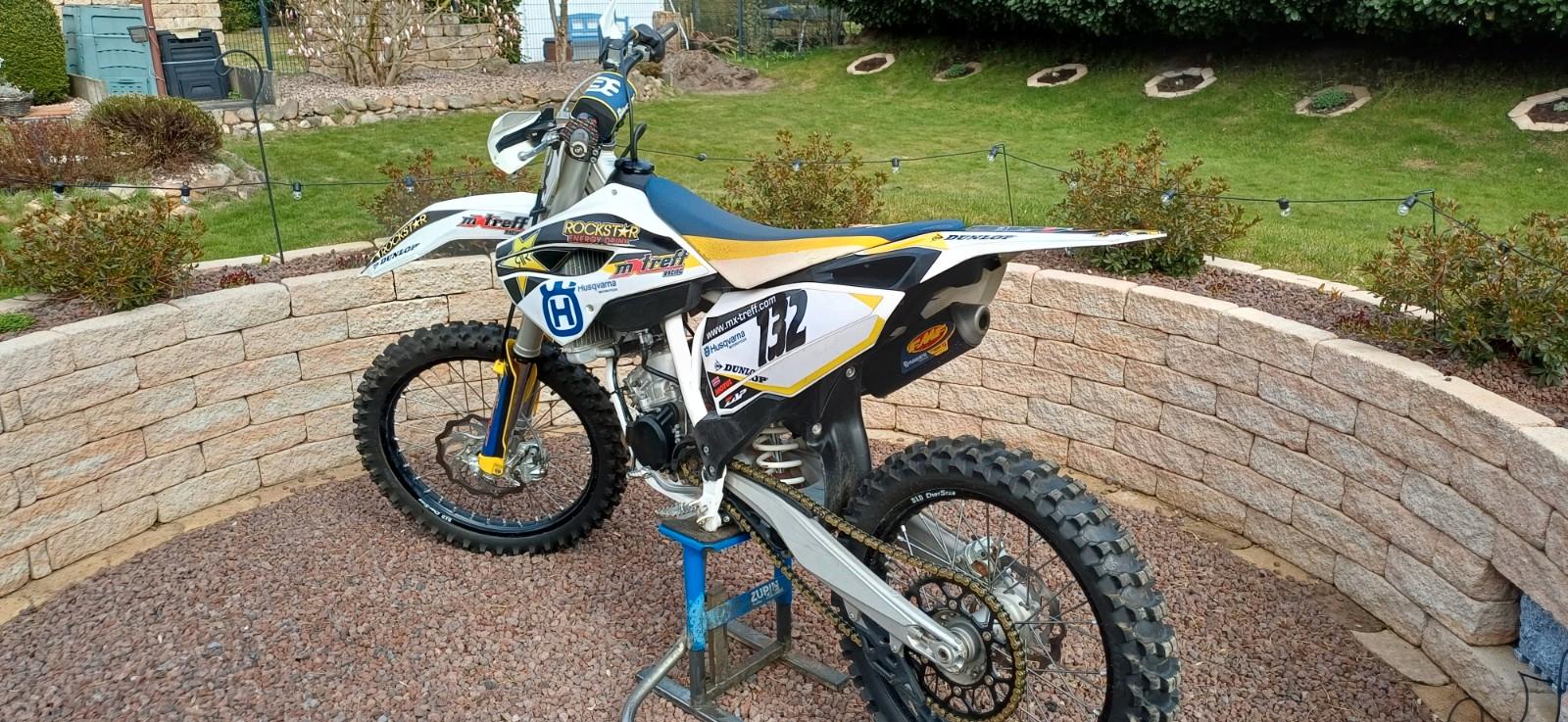 Husqvarna  2015 — engine 125 cm³, 38 HP (28kW)